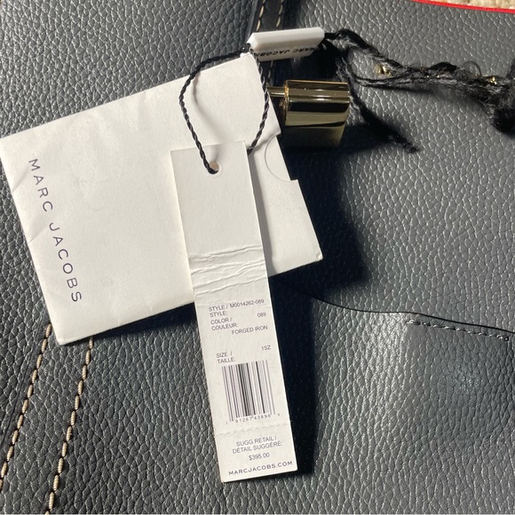 EUC Marc Jacobs The Grind leather handbag - Picture 2 of 13